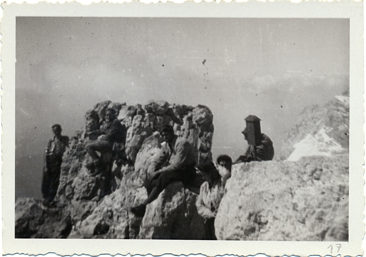 Eine Dachstein-Wanderung mit dem Alpenverein 1947